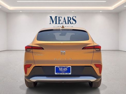 Used 2025 Buick Envista Preferred w/ Convenience I Package FWD image 4