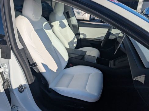 Used 2024 Tesla Model 3 Standard Range image 19