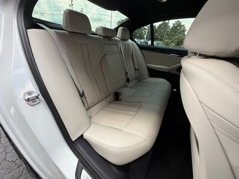 Used 2023 BMW 540i w/ M Sport Package RWD image 36