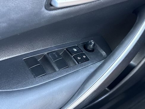 Used 2021 Toyota Corolla SE image 15