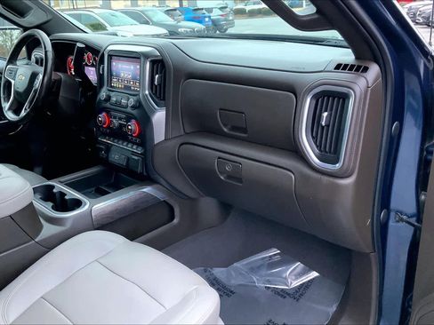 Used 2021 Chevrolet Silverado 1500 LTZ image 35