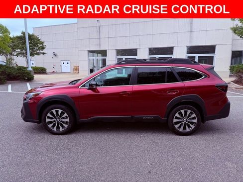 Used 2025 Subaru Outback Limited w/ Popular Package #2 AWD/4WD image 4
