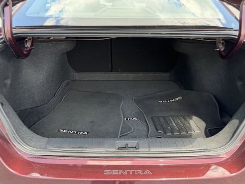 Certified 2025 Nissan Sentra SV FWD image 27