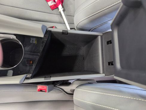Certified 2023 Hyundai Elantra SEL w/ Convenience Package FWD image 26