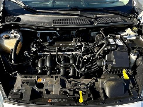 Used 2014 Ford Fiesta S image 9