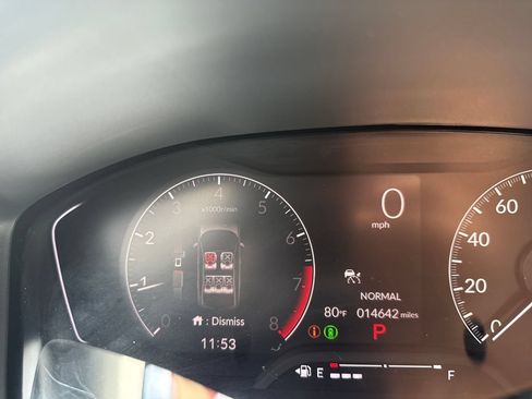 Used 2025 Honda Civic Sport image 26
