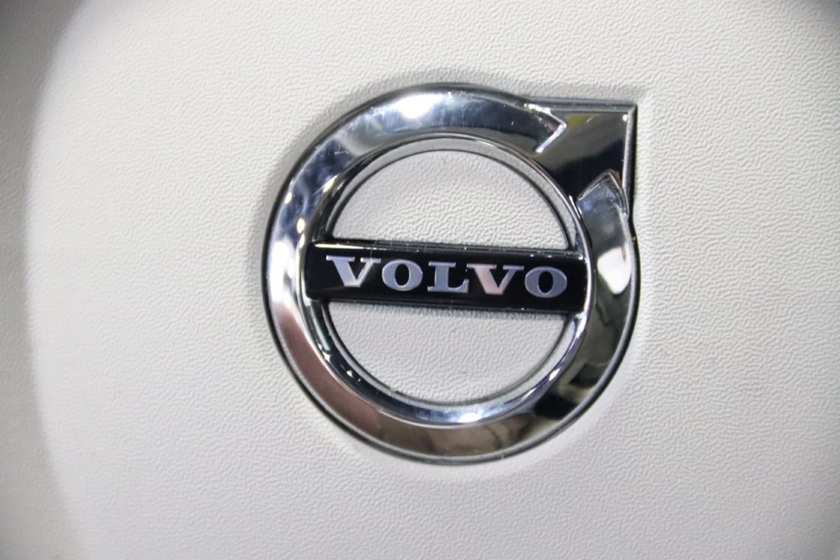 Used 2026 Volvo V60 B5 Cross Country Plus AWD/4WD image 41