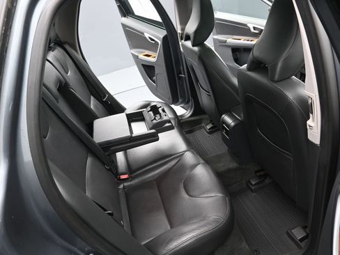 Used 2017 Volvo XC60 T5 Inscription w/ Preferred Option Package image 27