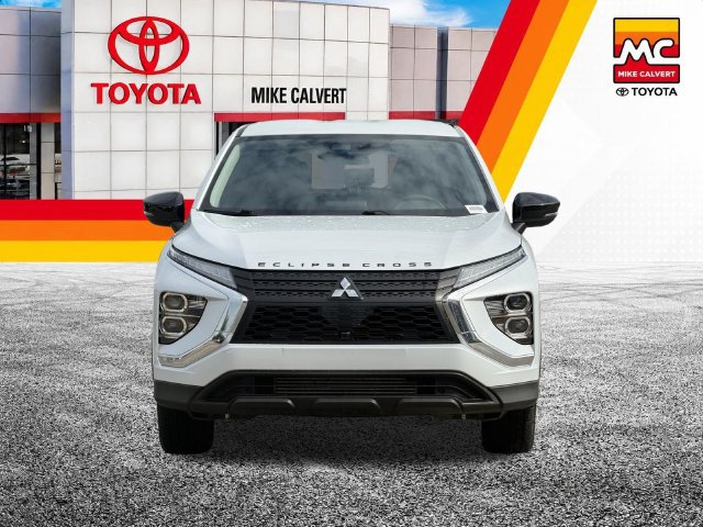 Used 2024 Mitsubishi Eclipse Cross LE AWD/4WD image 3