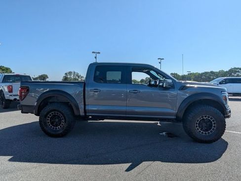 Used 2025 Ford F150 Raptor w/ Equipment Group 803A Raptor R AWD/4WD image 2