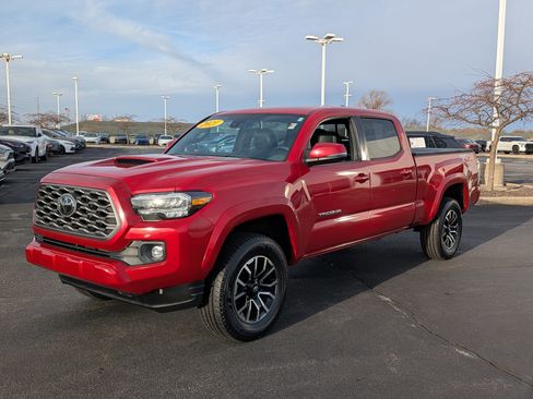 Used 2021 Toyota Tacoma TRD Sport image 4