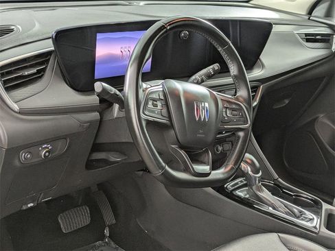 Used 2024 Buick Encore GX Sport Touring image 11
