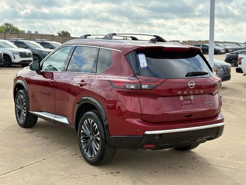 New 2026 Nissan Rogue Platinum image 7