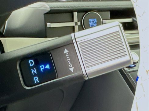 Used 2024 Hyundai Santa Fe SEL image 17