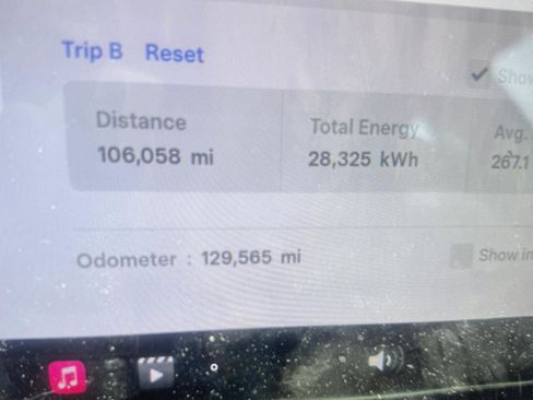 Used 2018 Tesla Model 3 Long Range RWD image 15