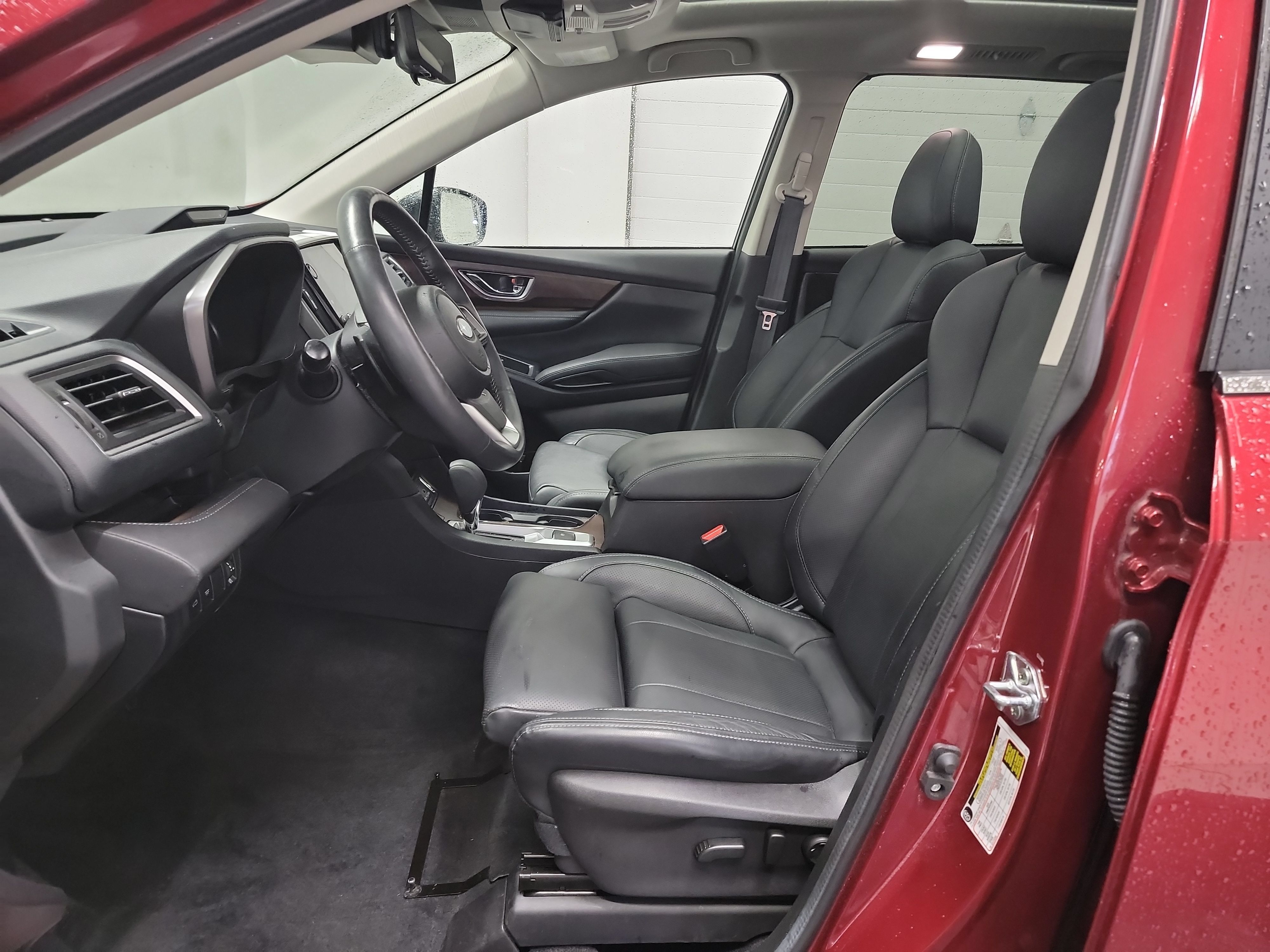 Used 2025 Subaru Ascent Touring w/ Popular Package #1 AWD/4WD image 12