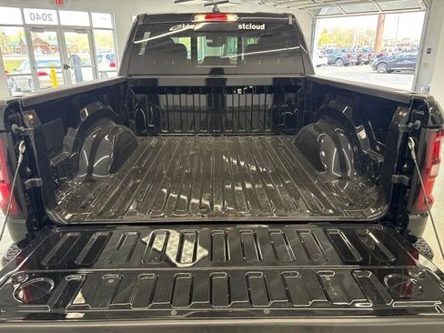 New 2026 RAM 1500 Big Horn AWD/4WD image 7
