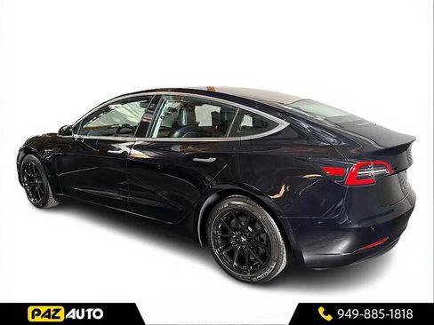 Used 2018 Tesla Model 3 Mid Range RWD image 3