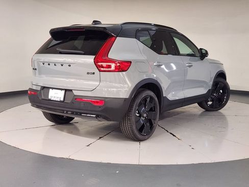 New 2026 Volvo XC40 B5 Ultra w/ Climate Package AWD/4WD image 2