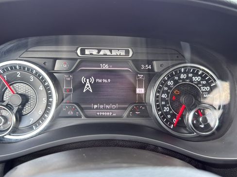 Used 2019 RAM 2500 Laramie AWD/4WD image 8