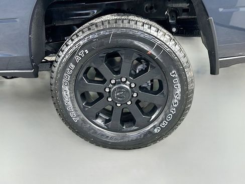 New 2026 RAM 2500 Laramie AWD/4WD image 16