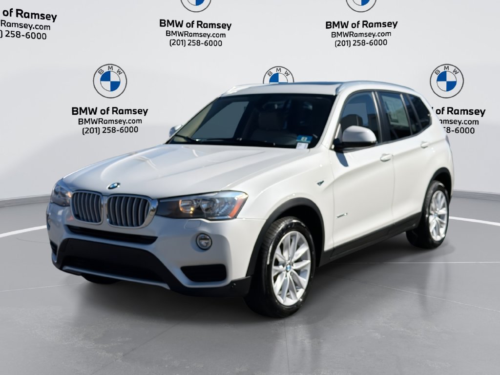 Used 2016 BMW X3 xDrive28i AWD/4WD image 1