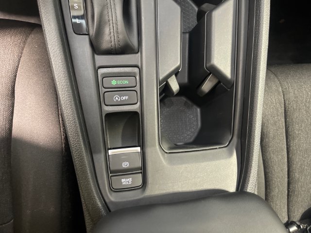 Used 2025 Honda Accord LX image 13