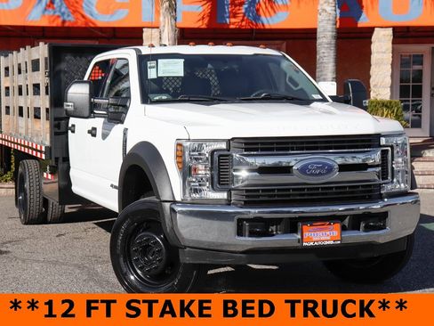 Used 2018 Ford F550 4x4 Crew Cab Super Duty image 2