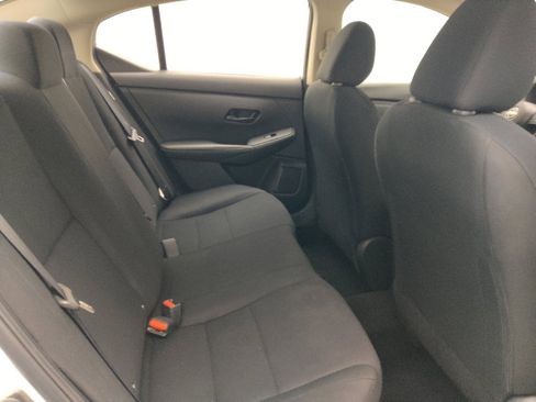 Used 2024 Nissan Sentra S FWD image 19
