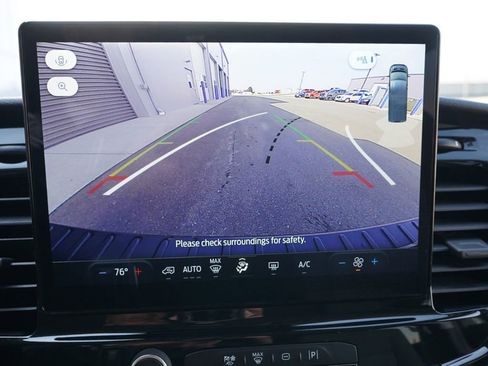 Used 2024 Ford Transit 350 XLT image 18