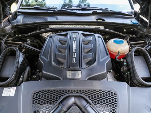 Used 2018 Porsche Macan S AWD/4WD image 26