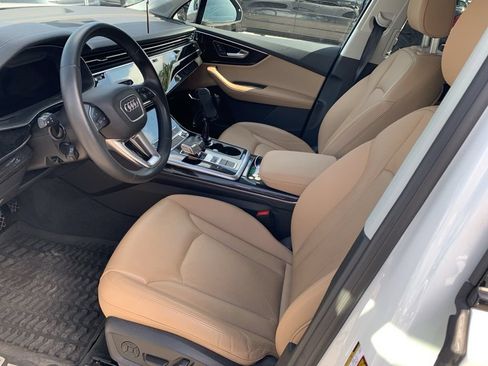 Certified 2023 Audi Q7 3.0T Premium Plus AWD/4WD image 2