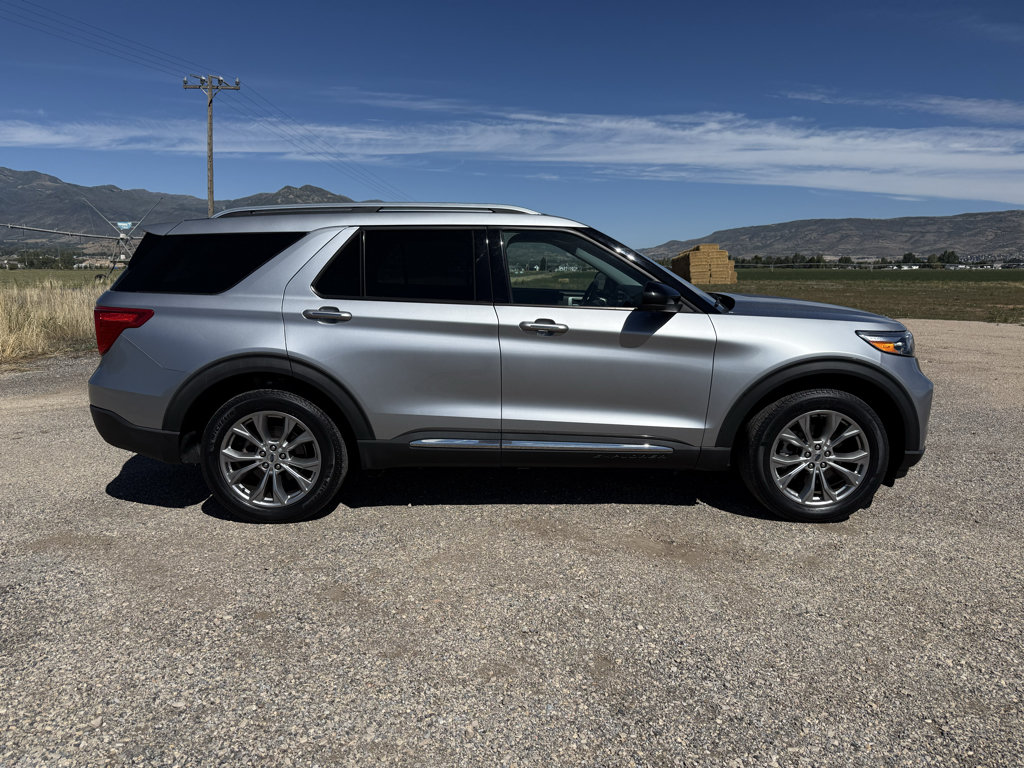 Used 2022 Ford Explorer Limited AWD/4WD image 8
