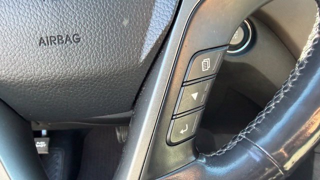 Used 2014 Hyundai Santa Fe Sport 2.0T w/ Technology Package 05 FWD image 17