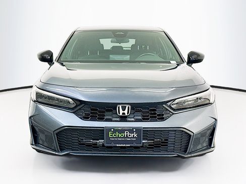 Used 2025 Honda Civic Sport image 2