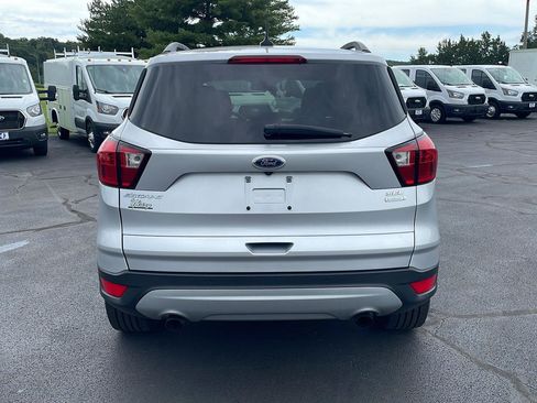 Used 2019 Ford Escape SEL FWD image 4