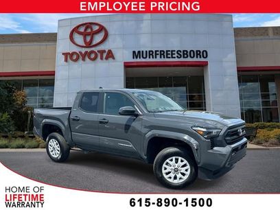 Used 2025 Toyota Tacoma SR5