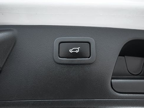 Used 2020 Jaguar E-PACE SE AWD/4WD image 50