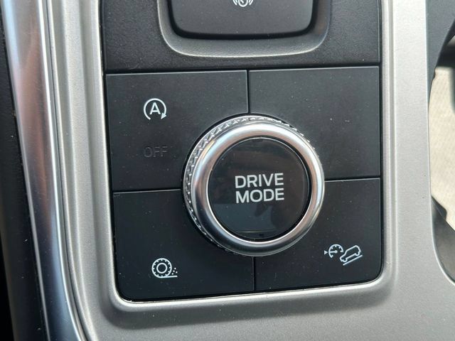 Used 2021 Ford Explorer XLT w/ Equipment Group 202A AWD/4WD image 30