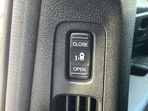 Used 2023 Honda Odyssey EX-L image 25