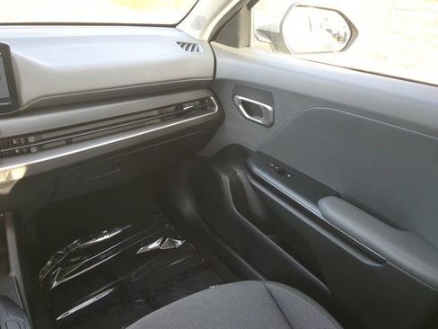 Used 2025 Kia K4 FWD image 15
