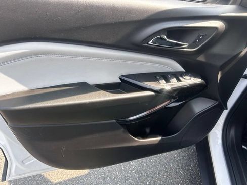 Used 2026 Chevrolet Trax LT FWD image 10