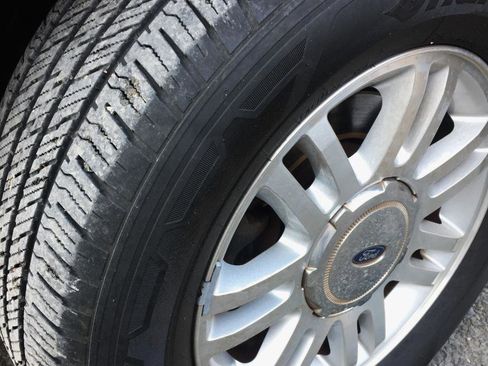 Used 2014 Ford F150 Lariat w/ Equipment Group 501A Mid image 26