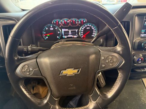 Used 2018 Chevrolet Silverado 1500 LT w/ All Star Edition image 22