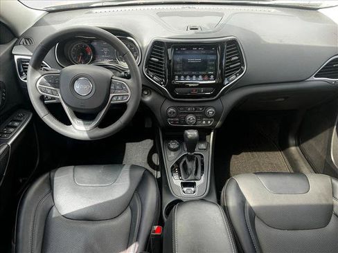 Used 2022 Jeep Cherokee Limited image 24