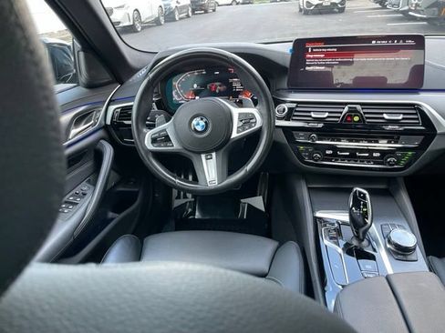 Used 2023 BMW 540i xDrive w/ Executive Package AWD/4WD image 9
