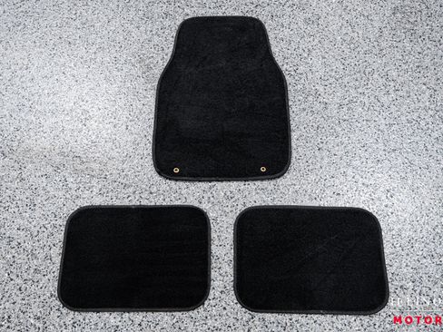 Used 2013 Mercedes-Benz SL 63 AMG image 26