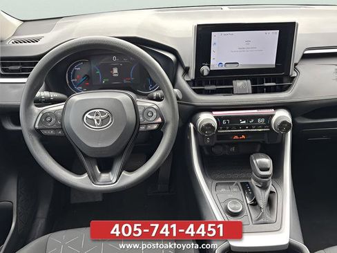 Used 2024 Toyota RAV4 AWD Hybrid image 19