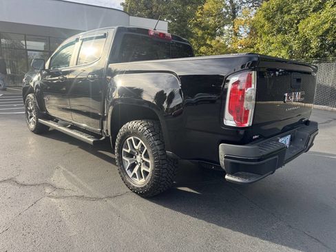 Used 2022 GMC Canyon AT4 image 3