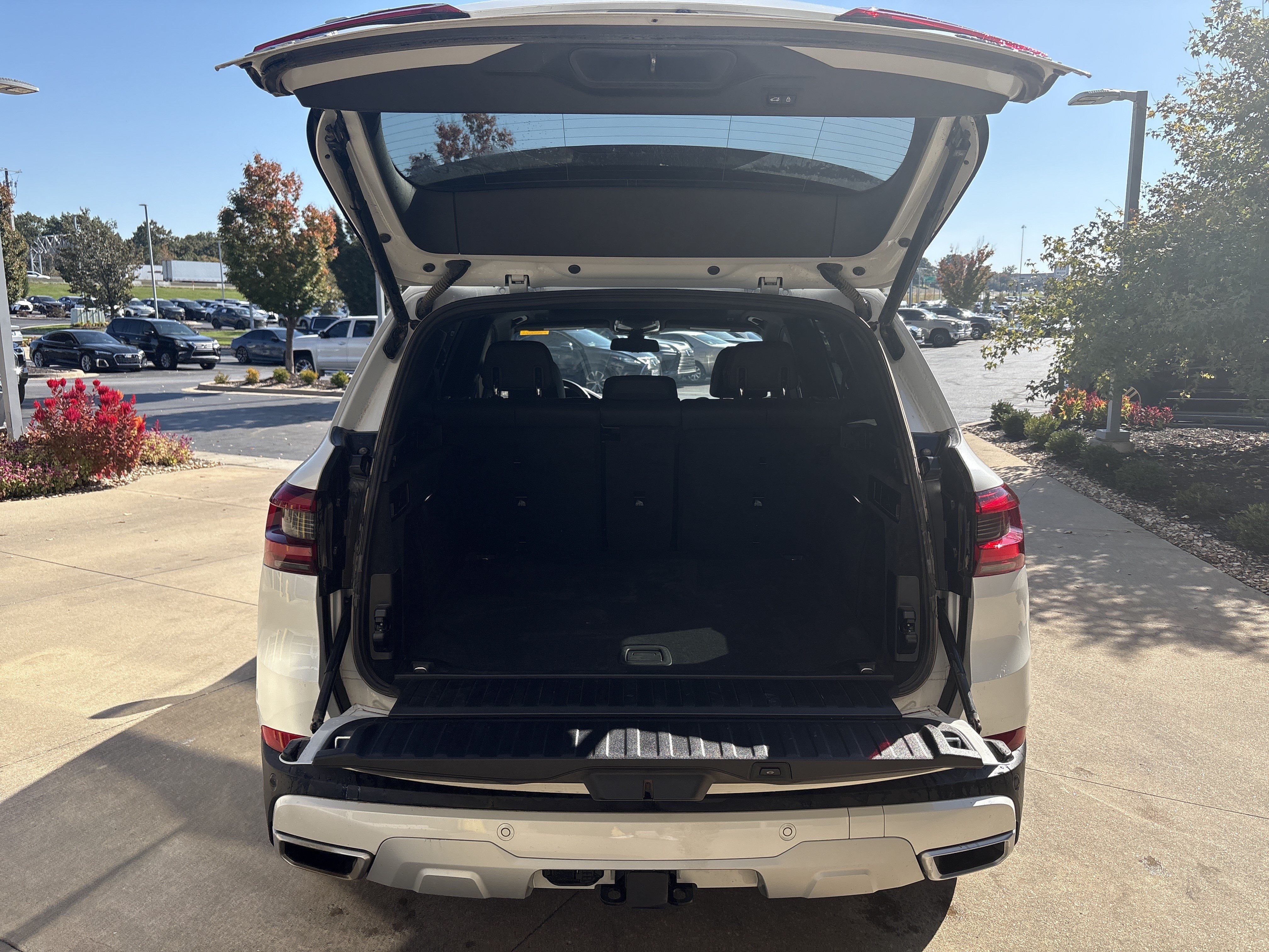 Used 2022 BMW X5 xDrive40i AWD/4WD image 12